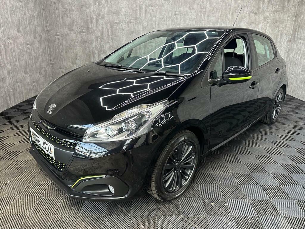 Peugeot 208 1.2 Puretech Xs Lime Euro 6 Black