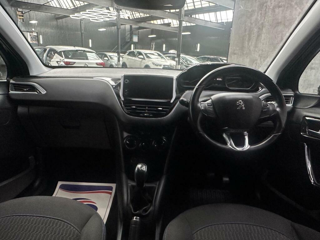 Peugeot 208 1.2 Puretech Tech Edition Euro 6 Ss Grey #23