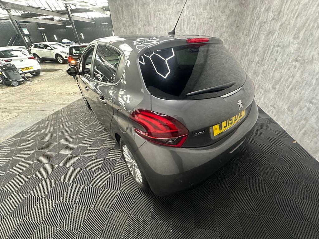 Peugeot 208 1.2 Puretech Tech Edition Euro 6 Ss Grey #13