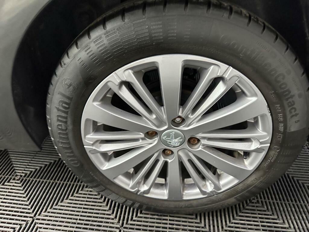 Peugeot 208 1.2 Puretech Tech Edition Euro 6 Ss Grey #18