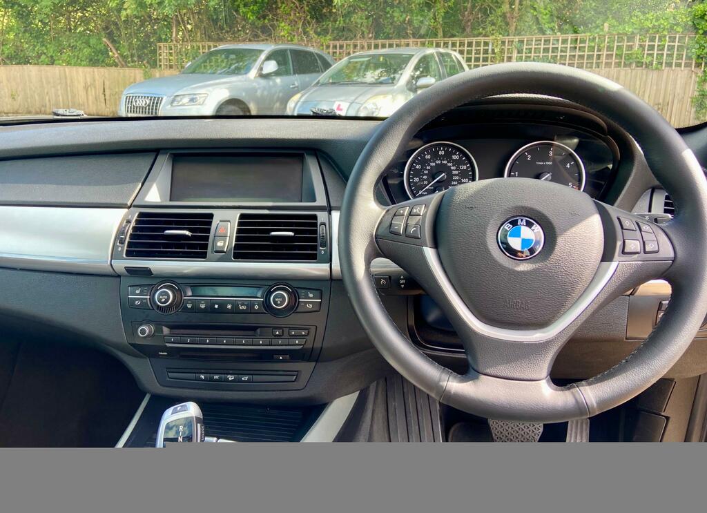 BMW X5 Estate Black #12