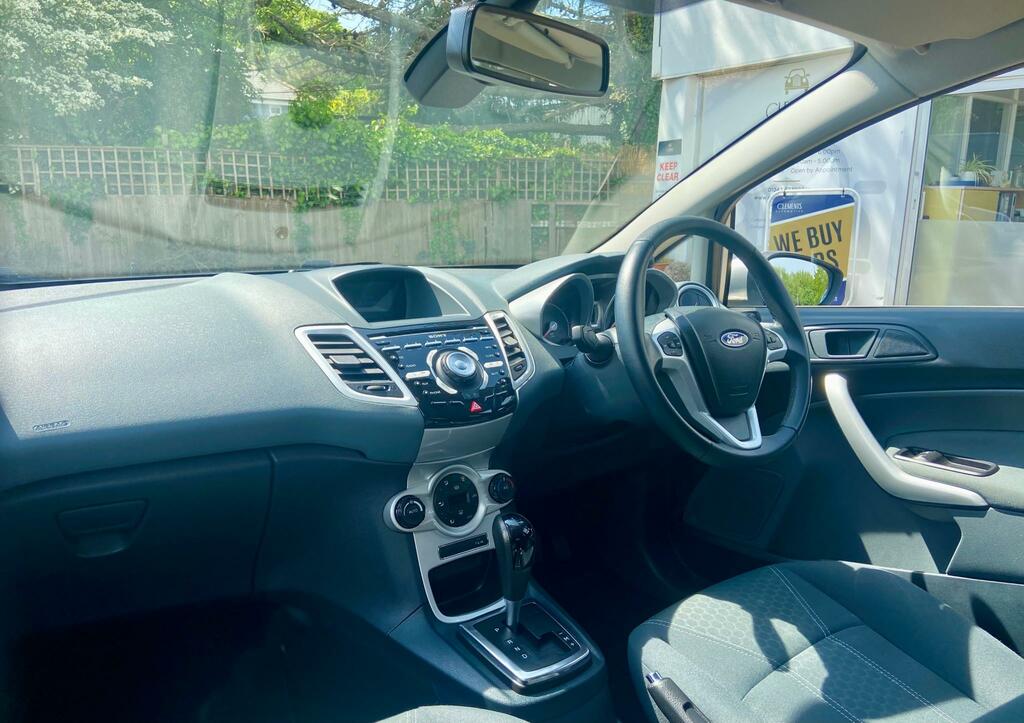 Ford Fiesta 1.4 Titanium Hatchback 154 G Silver #5