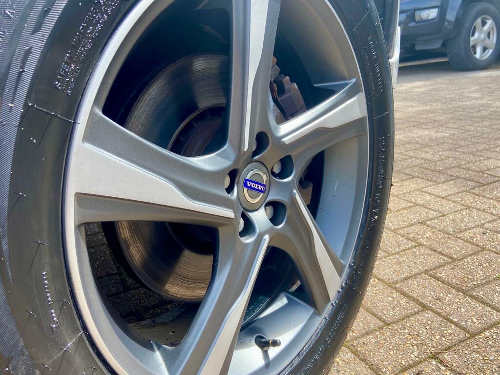 Volvo XC90 R-design #24