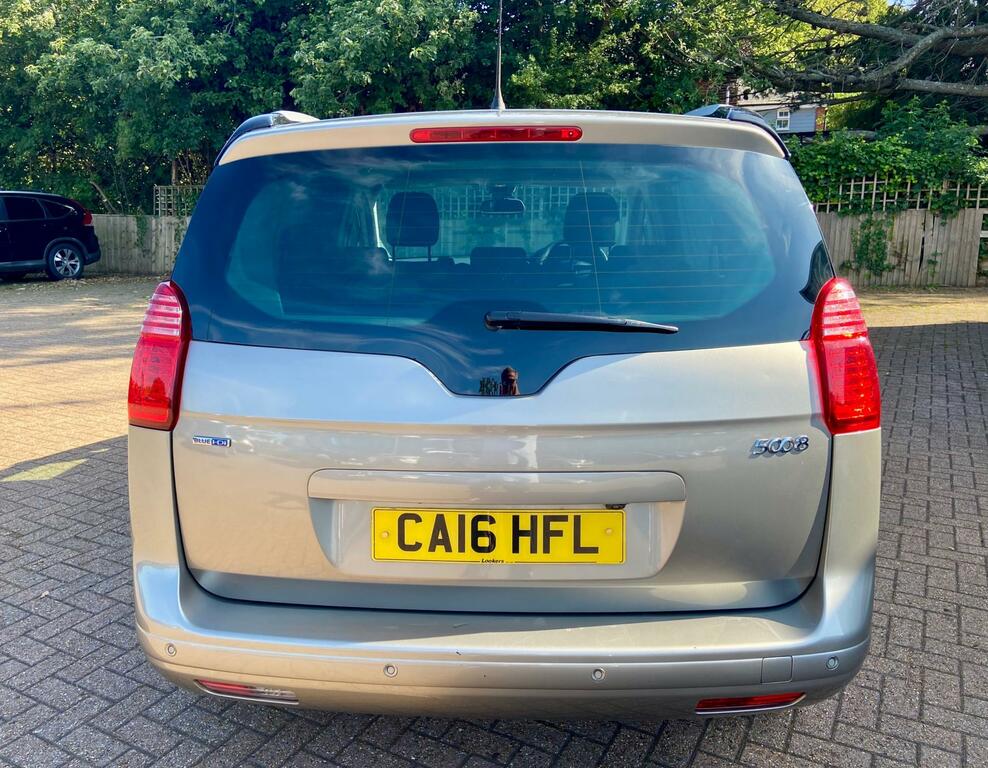 Peugeot 5008 Mpv Grey #10