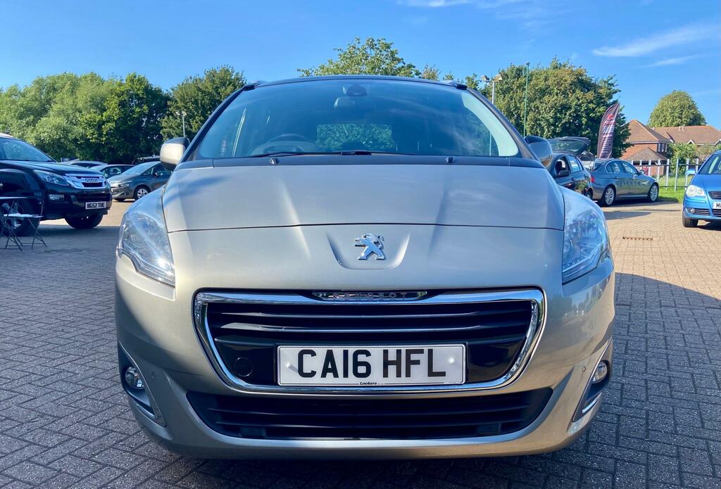 Peugeot 5008 1.6 Bluehdi Allure Mpv Grey #6