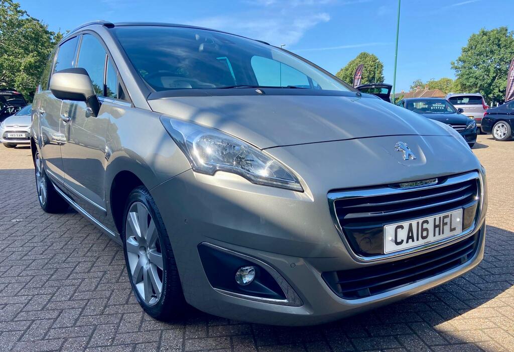 Peugeot 5008 1.6 Bluehdi Allure Mpv Grey #3