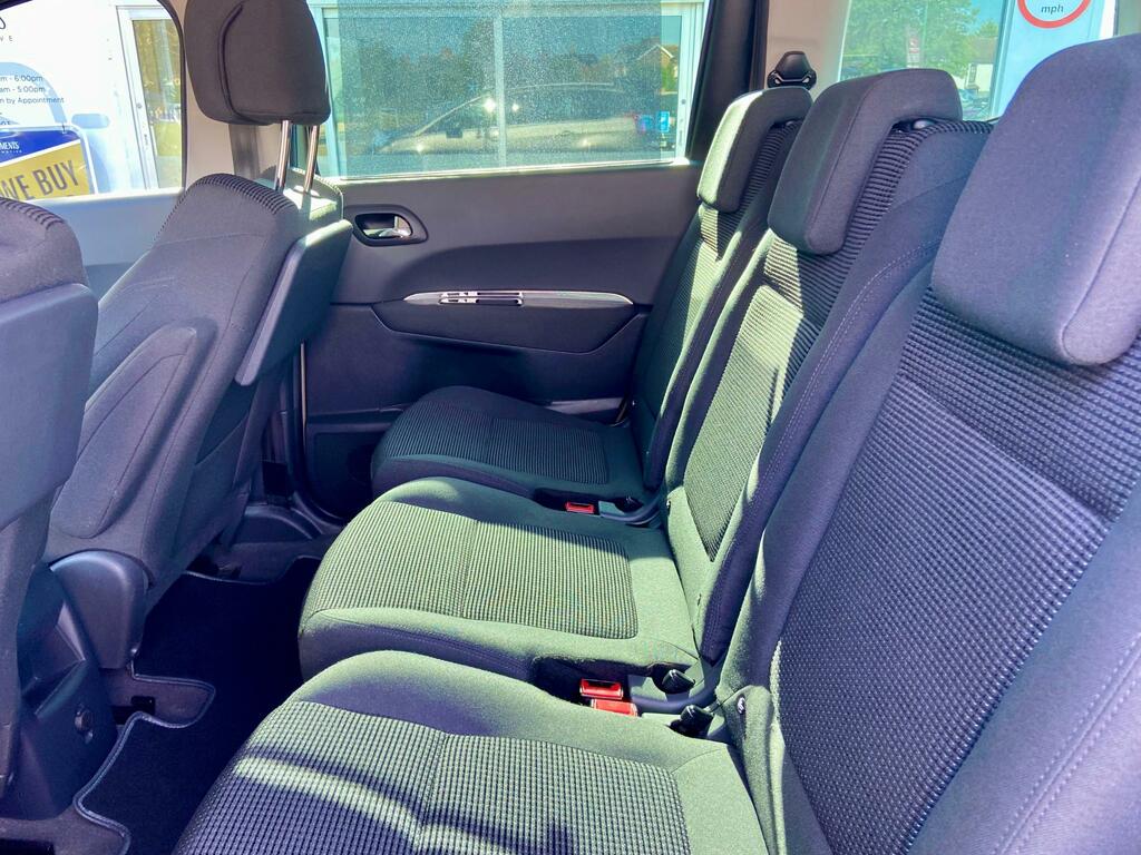 Peugeot 5008 Mpv Grey #24