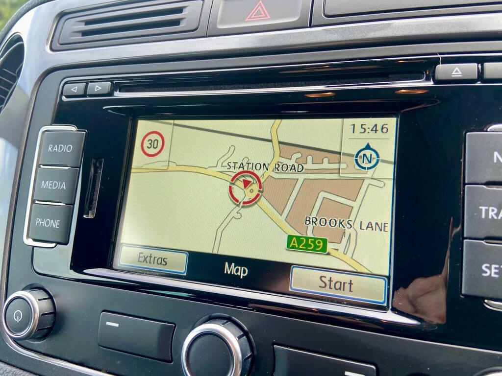 Volkswagen Tiguan 2.0 Tdi Bluemotion Tech Match Suv RK14RUJ Grey #5