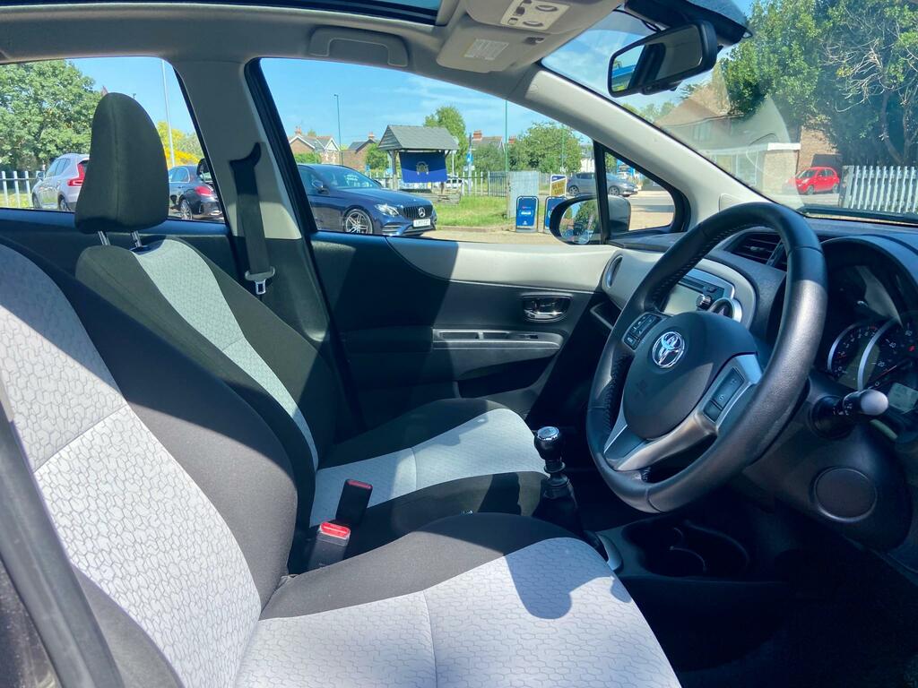 Toyota Yaris  Grey #20