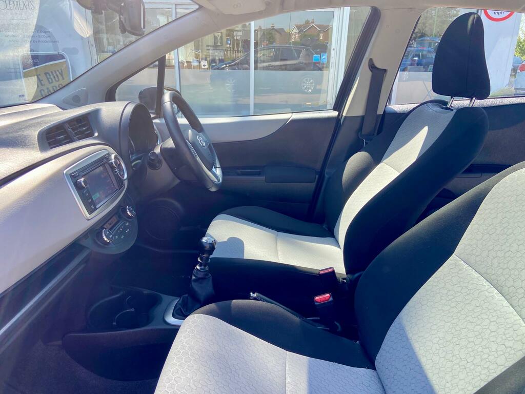 Toyota Yaris  Grey #18