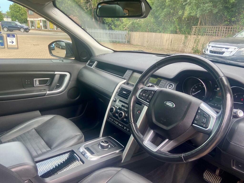 Land Rover Discovery Sport 2L Se Tech White #17