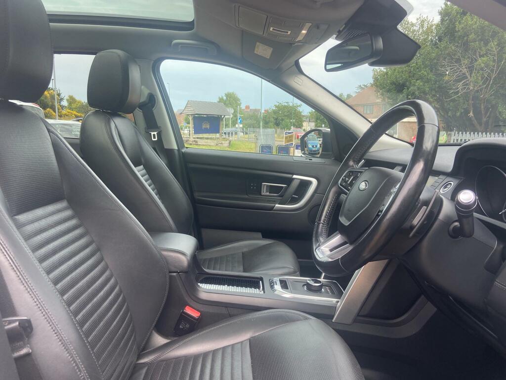 Land Rover Discovery Sport 2L Se Tech White #20