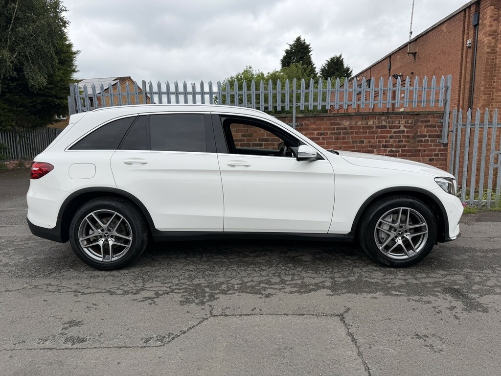 Mercedes-Benz GLC Class 2.1 Glc220d Amg Line White #2