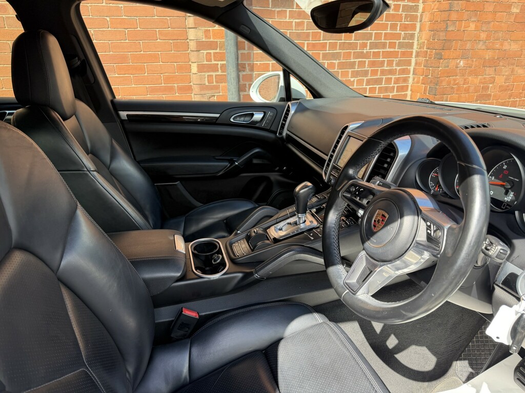 Porsche Cayenne D V6 Platinum Edition Tiptronic S Black #15