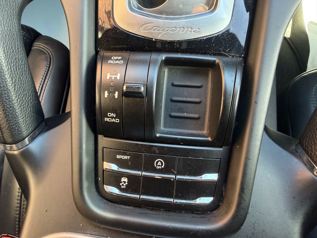 Porsche Cayenne D V6 Platinum Edition Tiptronic S Black #16