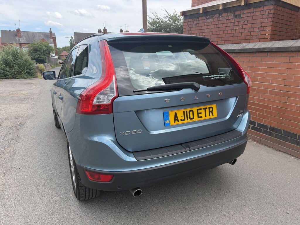 Volvo XC60 2.4 D5 Se Blue #6