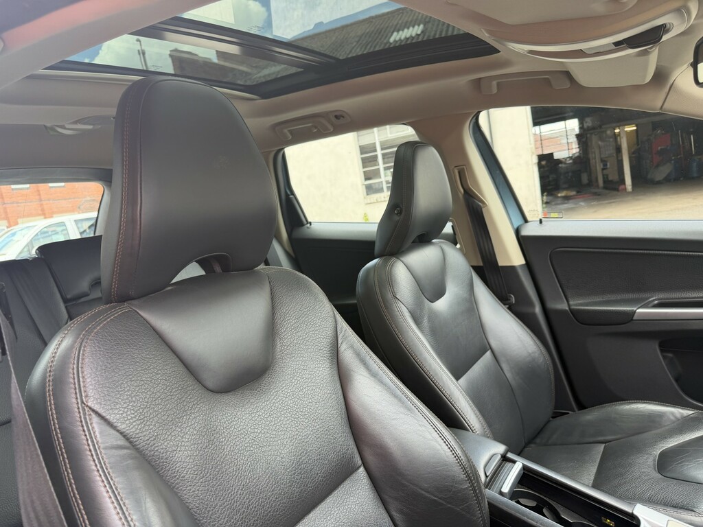 Volvo XC60 2.4D Drive Se Euro 4 Blue #8