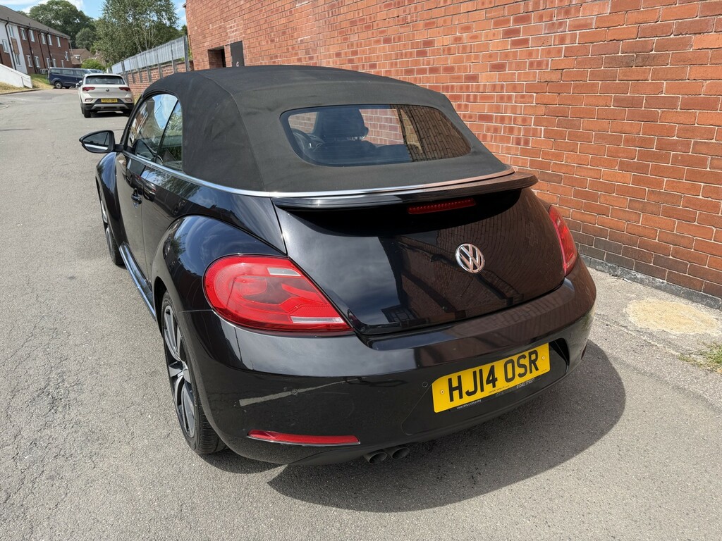 Volkswagen Beetle 2.0 Tdi Sport Black #6