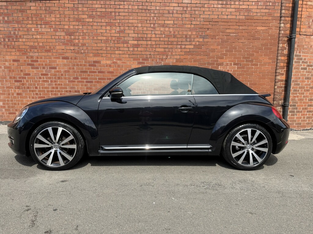 Volkswagen Beetle 2.0 Tdi Sport Black #5