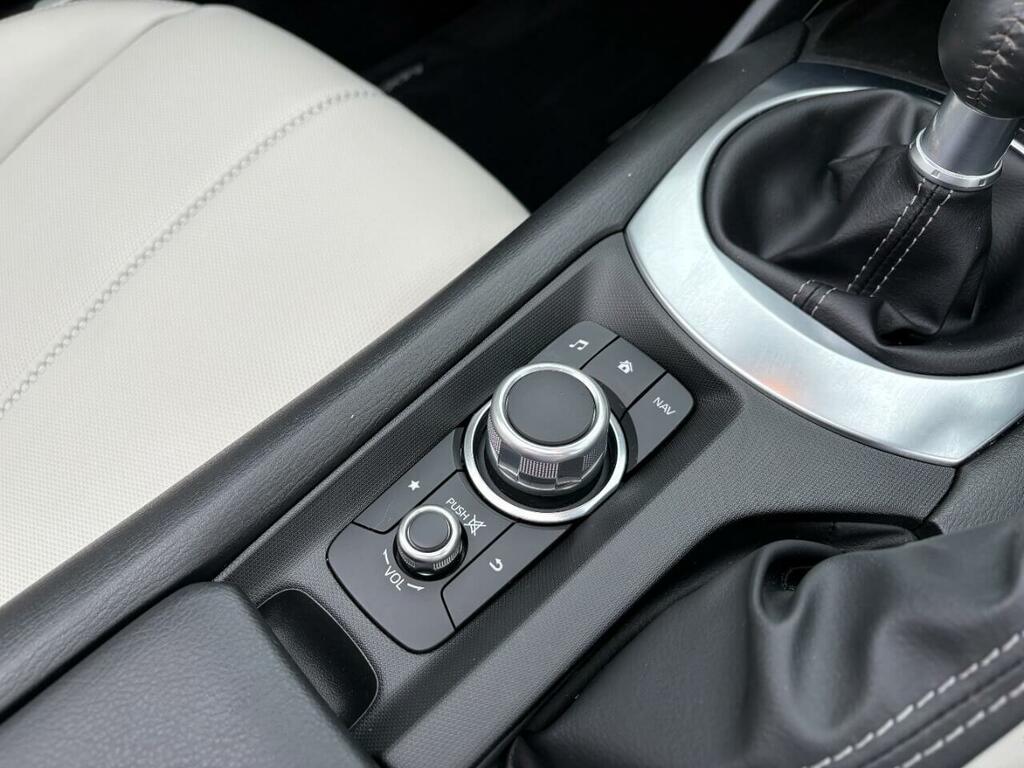 Mazda MX-5 1.5 Skyactiv-g Sport Convertible Blue #23