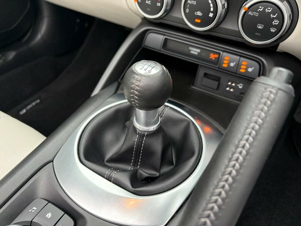 Mazda MX-5 1.5 Skyactiv-g Sport Convertible Blue #16