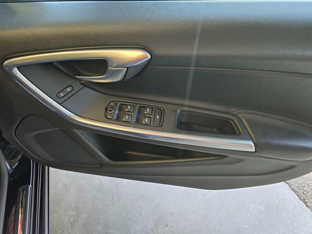 Volvo V60 2.0 D4 Se Lux Nav Euro 6 Ss Blue #36