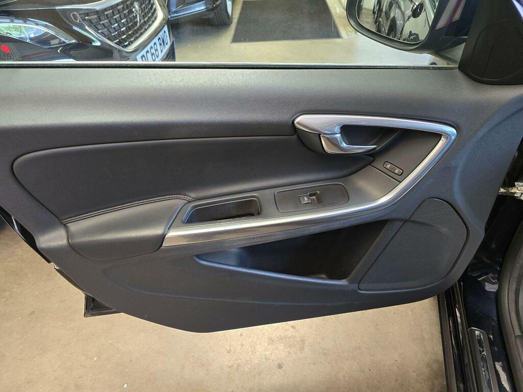 Volvo V60 2.0 D4 Se Lux Nav Euro 6 Ss Blue #33