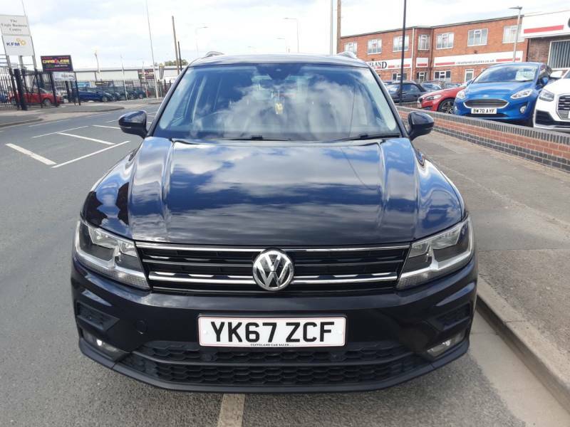 Volkswagen Tiguan 2.0 Tdi 150 4Motion Se Nav - 2017 67 YK67ZCF Black #2