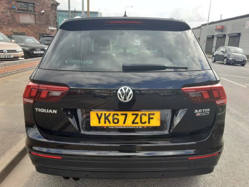 Volkswagen Tiguan 2.0 Tdi 150 4Motion Se Nav - 2017 67 YK67ZCF Black #3