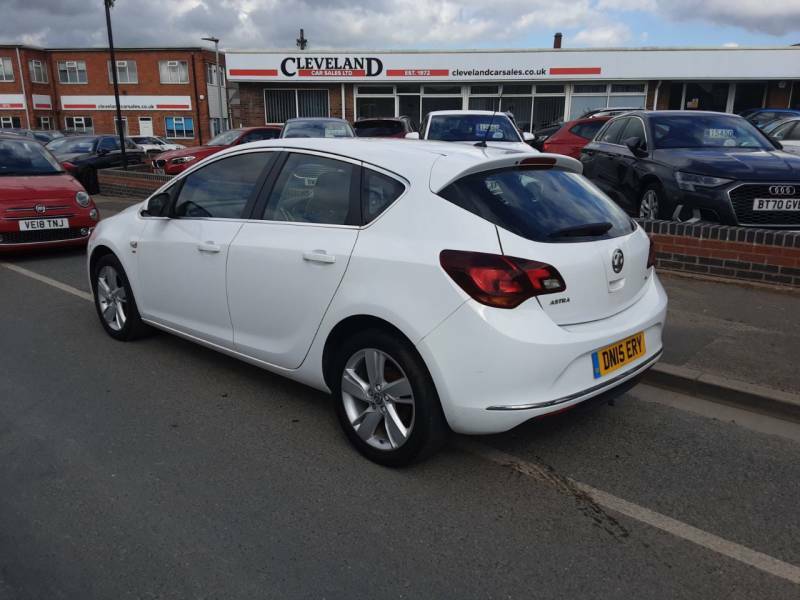 Vauxhall Astra 1.6I 16V Sri DN15ERY White #4