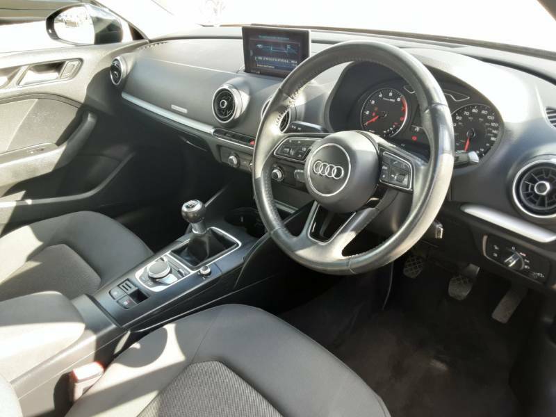 Audi A3 35 Tfsi S Line S Tronic Tech Pack White #7