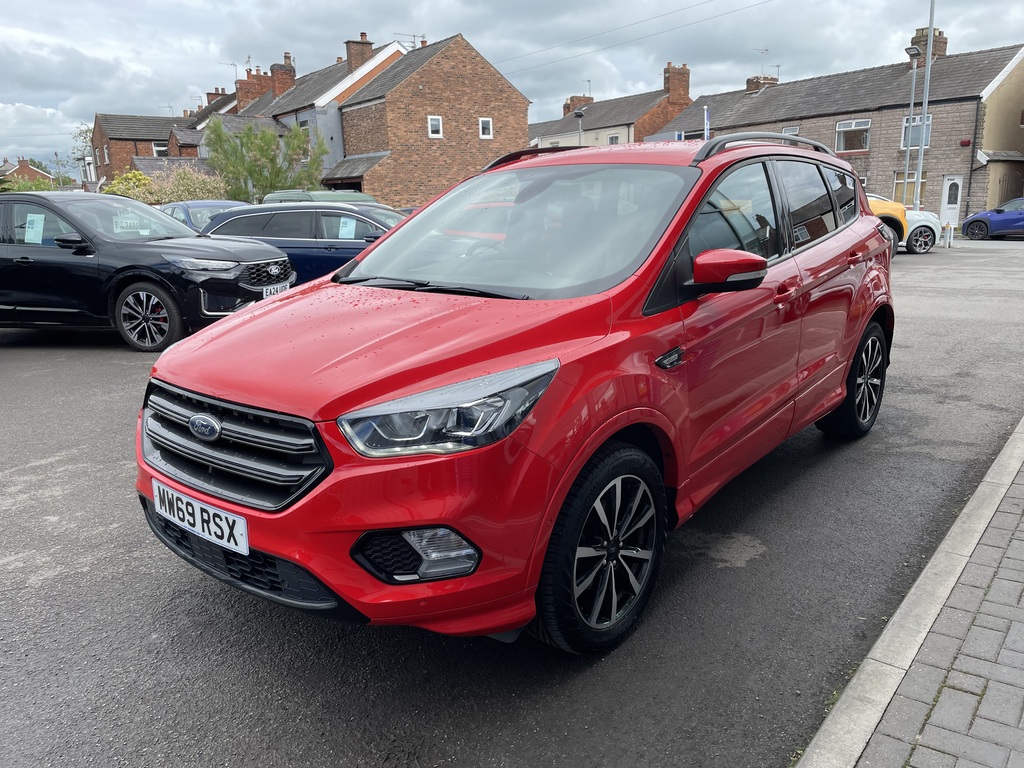 Ford Kuga 1.5 Ecoboost St-line 2Wd MW69RSX Red #3