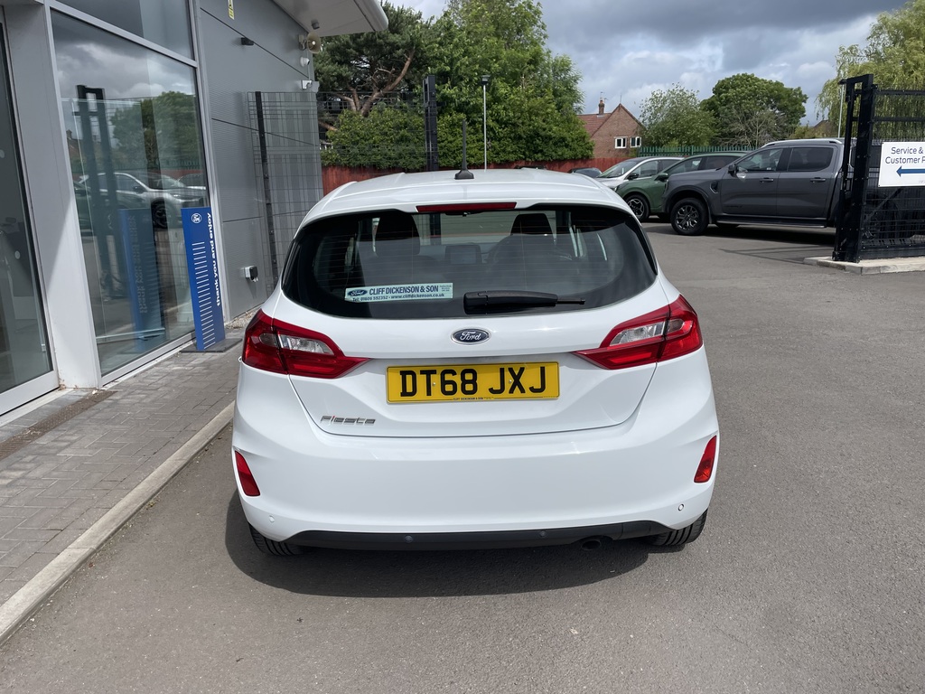 Ford Fiesta 1.0 Ecoboost Zetec Navigation DT68JXJ White #5