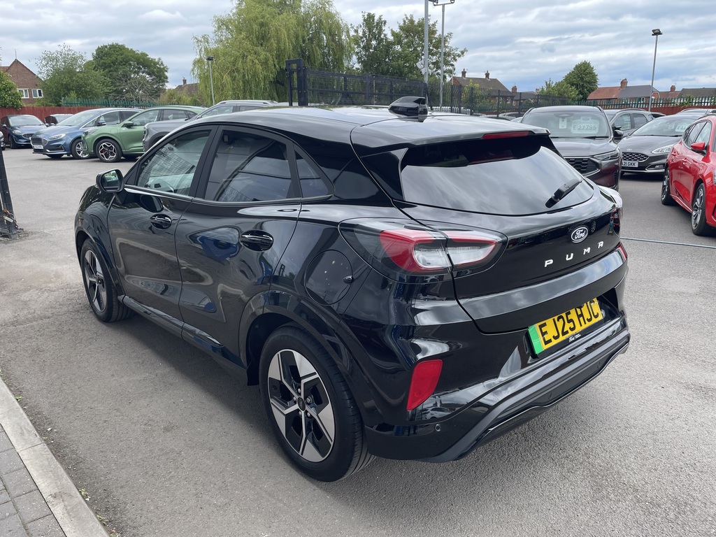 Ford Puma 123Kw Select 43Kwh Comfort Pack EJ25HJC Black #4