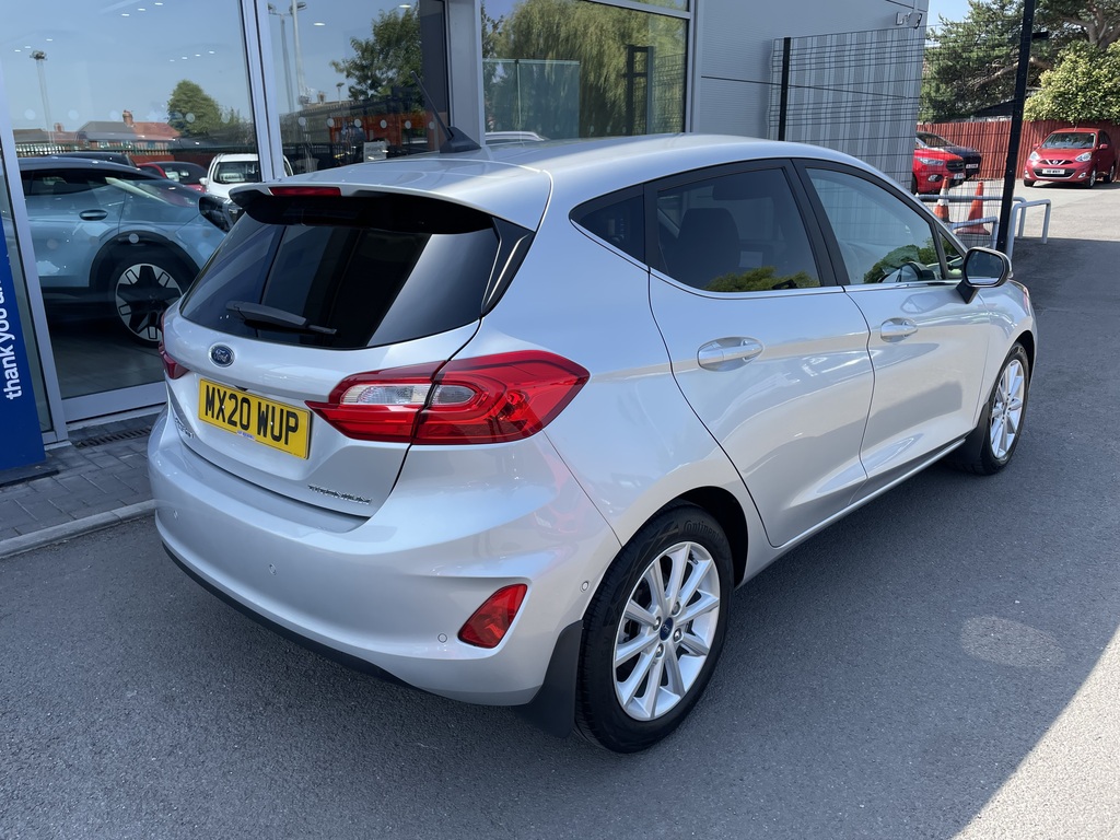 Ford Fiesta 1.0 Ecoboost 125 Titanium Silver #6