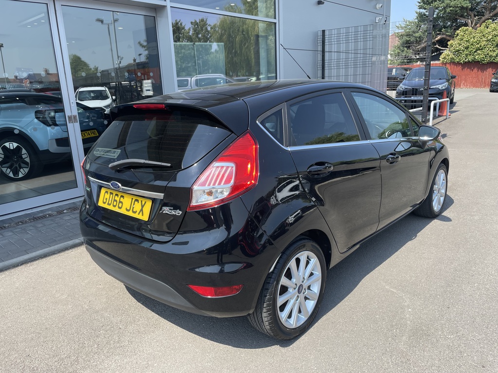 Ford Fiesta 1.0 Ecoboost Titanium Black #6