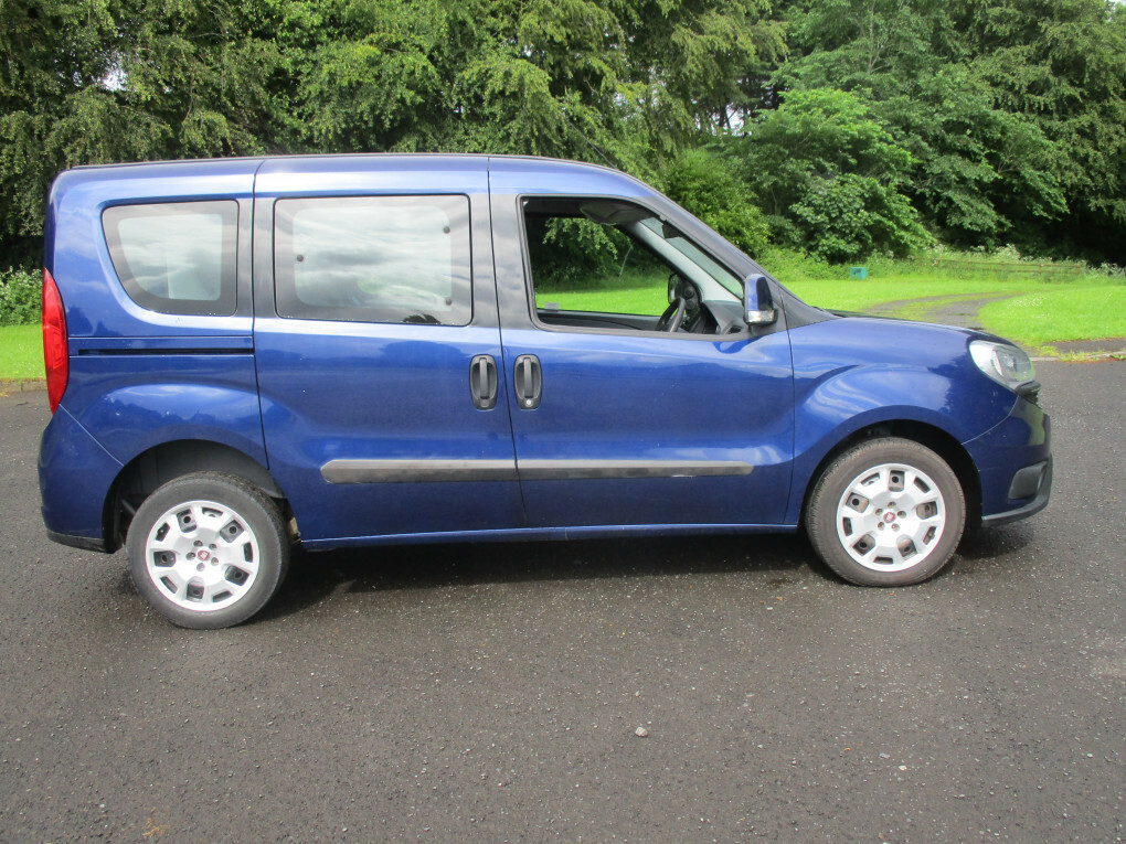Fiat Doblo 1.4 Pop 95 Bhp Red #8