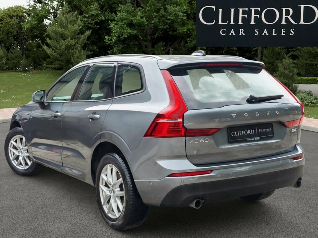 Volvo XC60 2L Momentum Pro LT67URK Grey #4