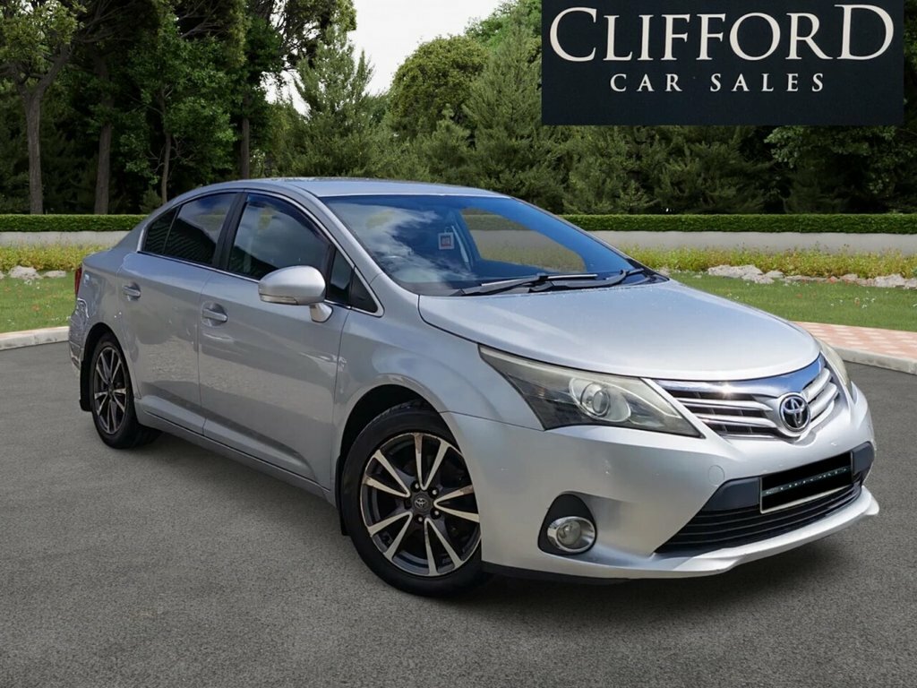 Toyota Avensis 2L Tr Silver