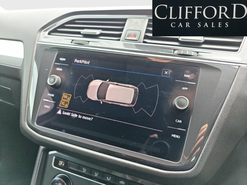 Volkswagen Tiguan 2L Se Navigation SM68NLG Silver #5