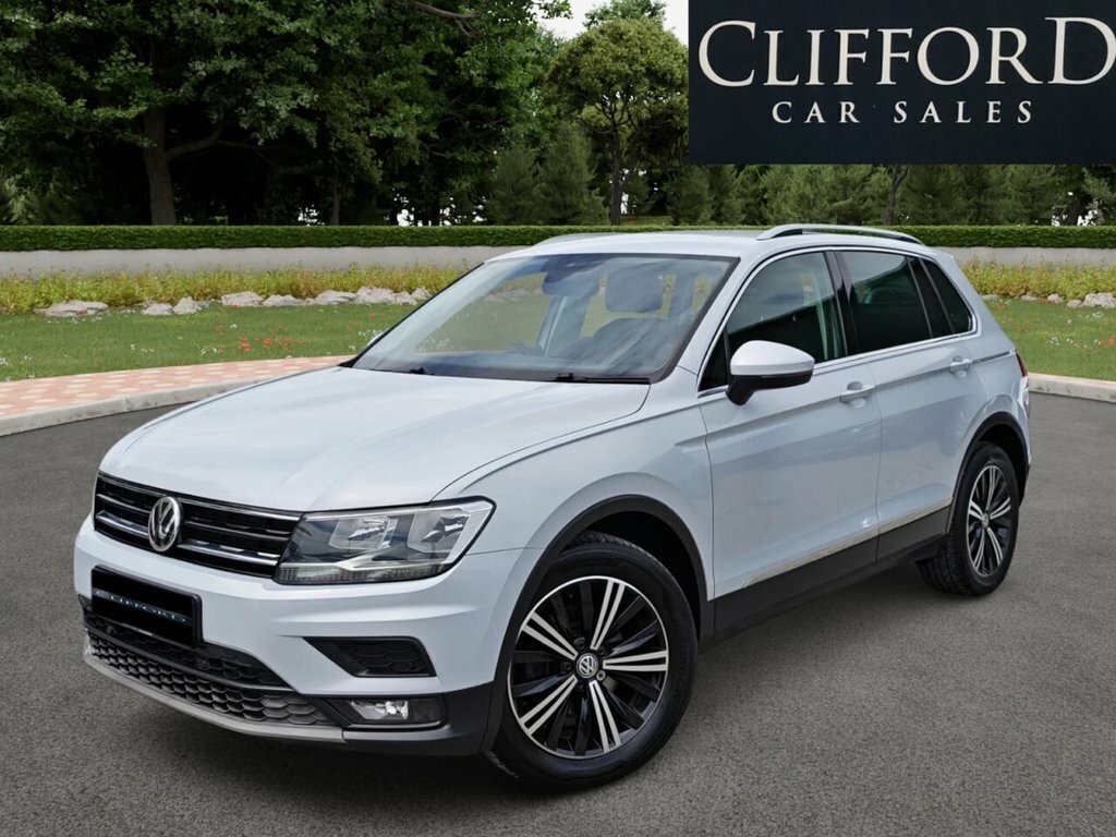 Volkswagen Tiguan 2L Se Navigation SM68NLG Silver #2