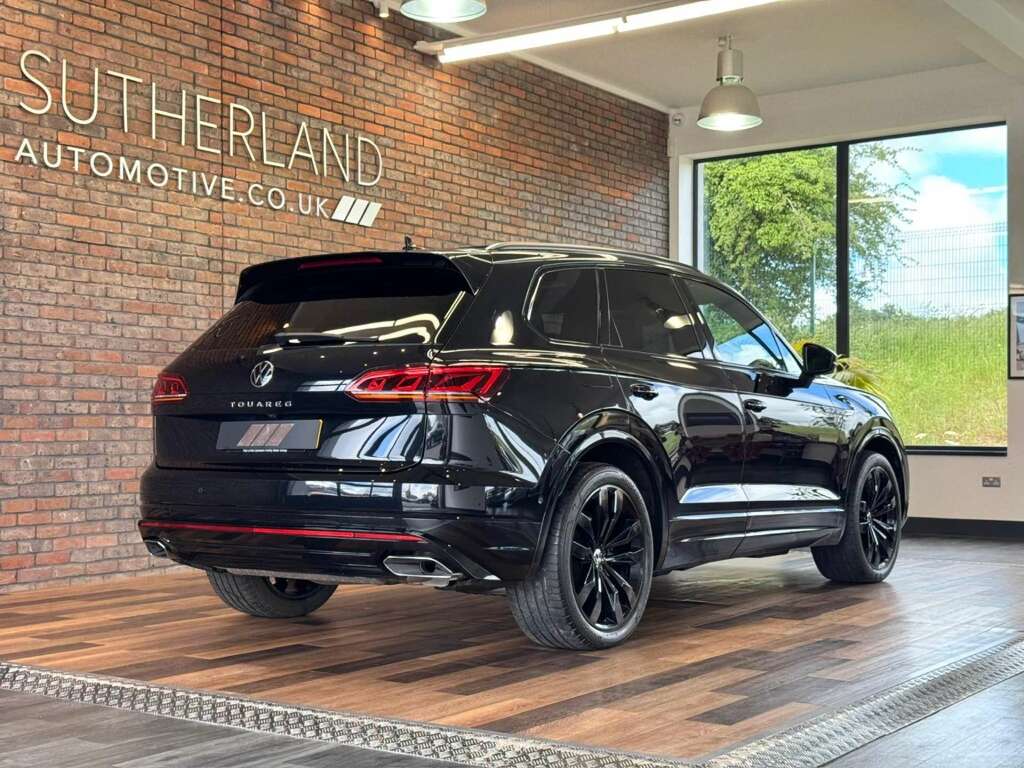 Volkswagen Touareg 3.0 Touareg V6 Black Edition Tdi 4Wd Black #4