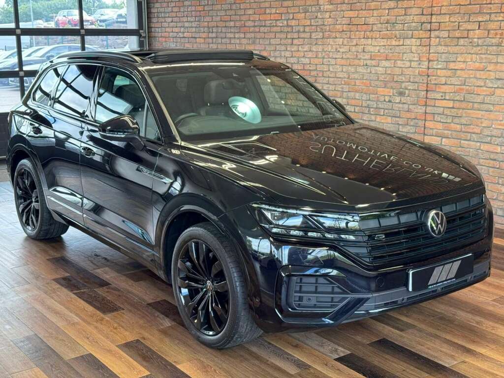 Volkswagen Touareg 3.0 Touareg V6 Black Edition Tdi 4Wd Black #3