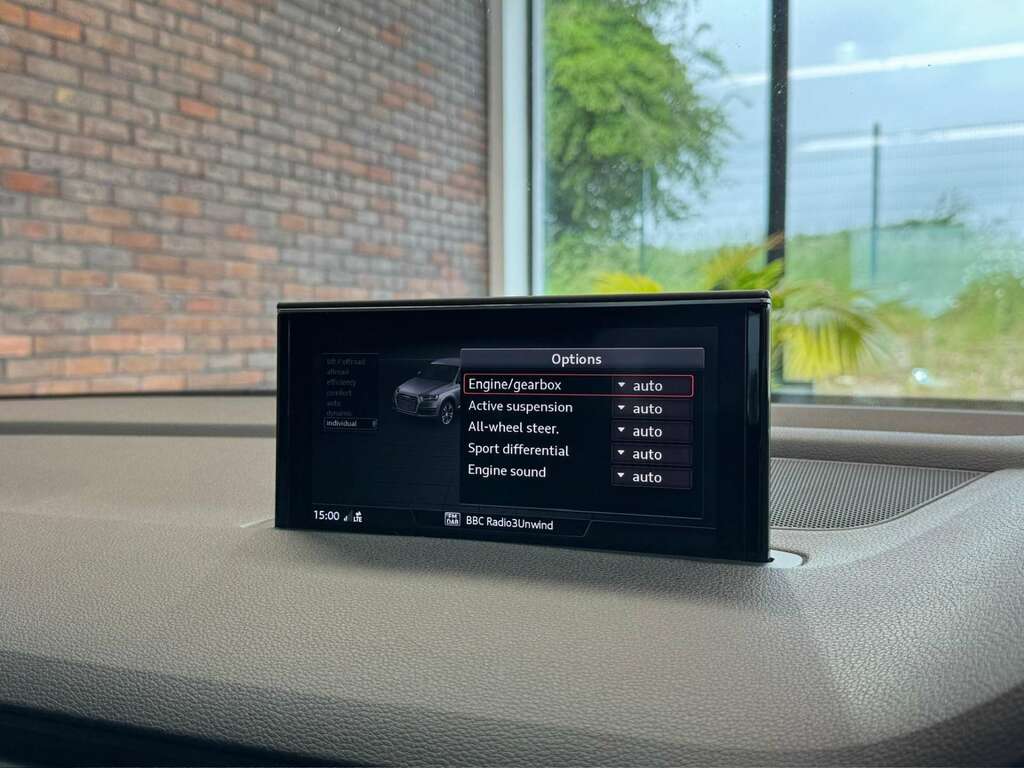 Audi SQ7 Suv Grey #34