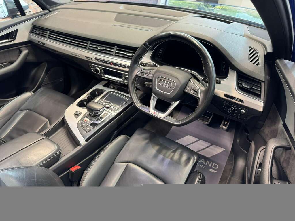 Audi SQ7 Suv Grey #20