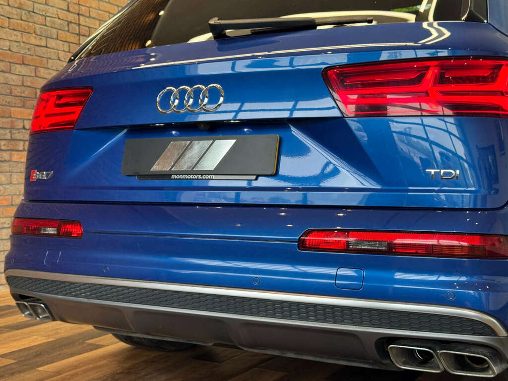 Audi SQ7 Suv Grey #10