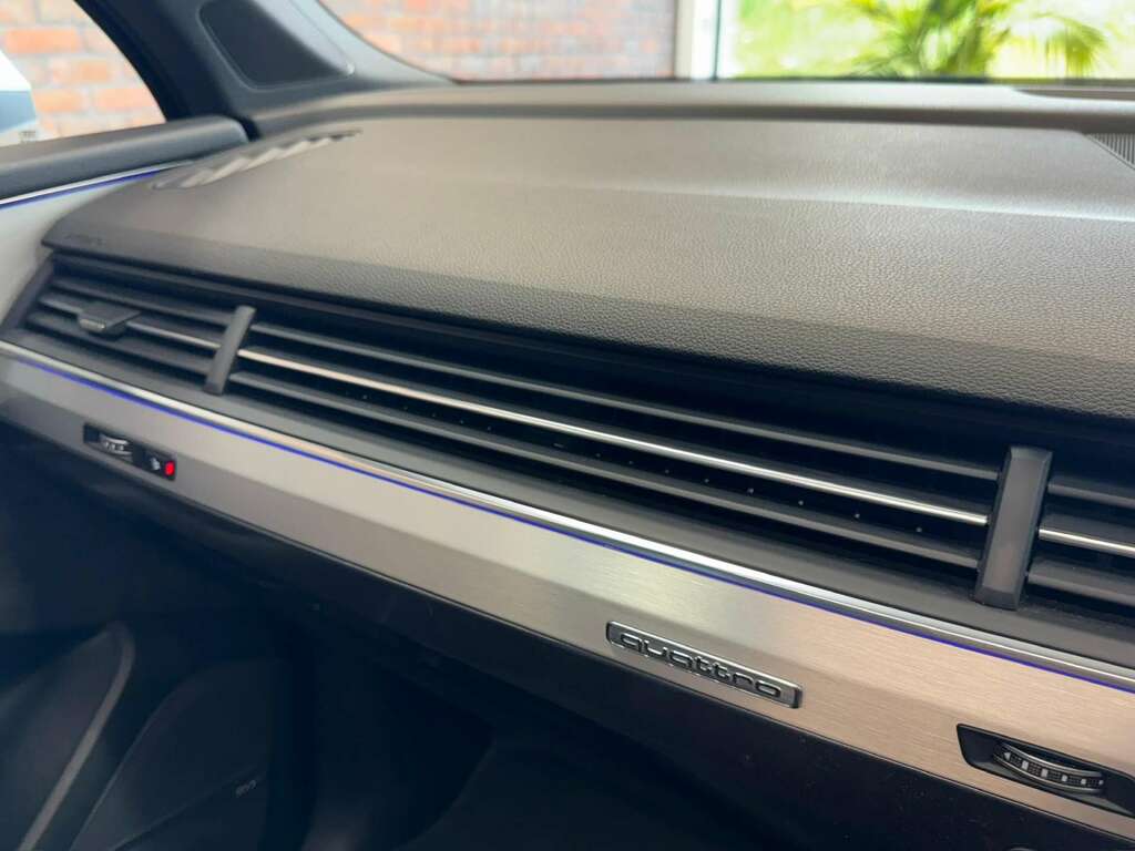 Audi SQ7 Suv Grey #39