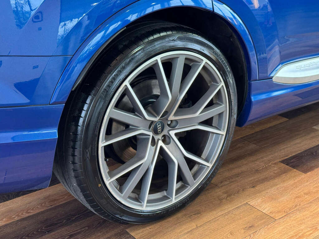 Audi SQ7 Suv Grey #7