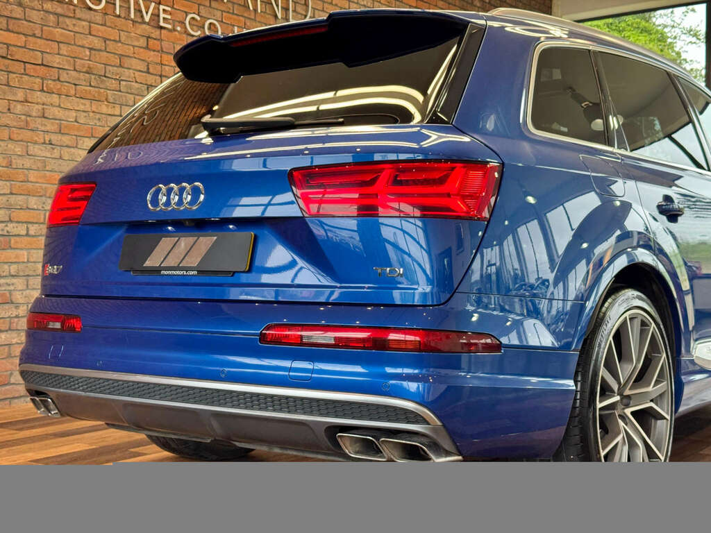 Audi SQ7 Suv Grey #9