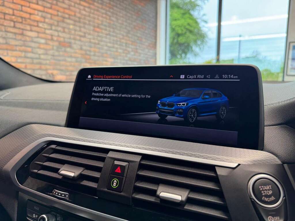 BMW X4  Red #16
